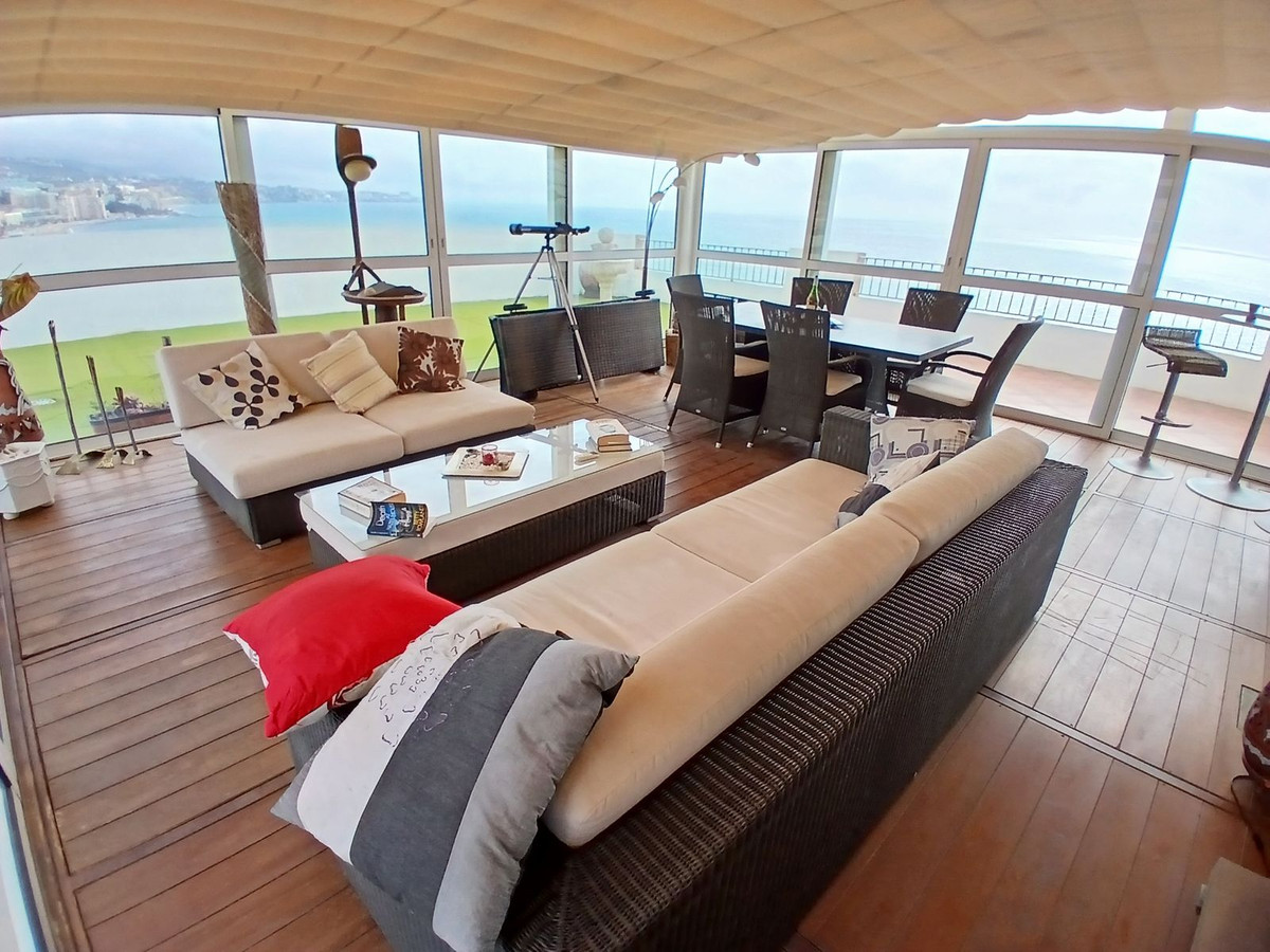Penthouse te koop in Fuengirola | 2 slaapkamers H5103532