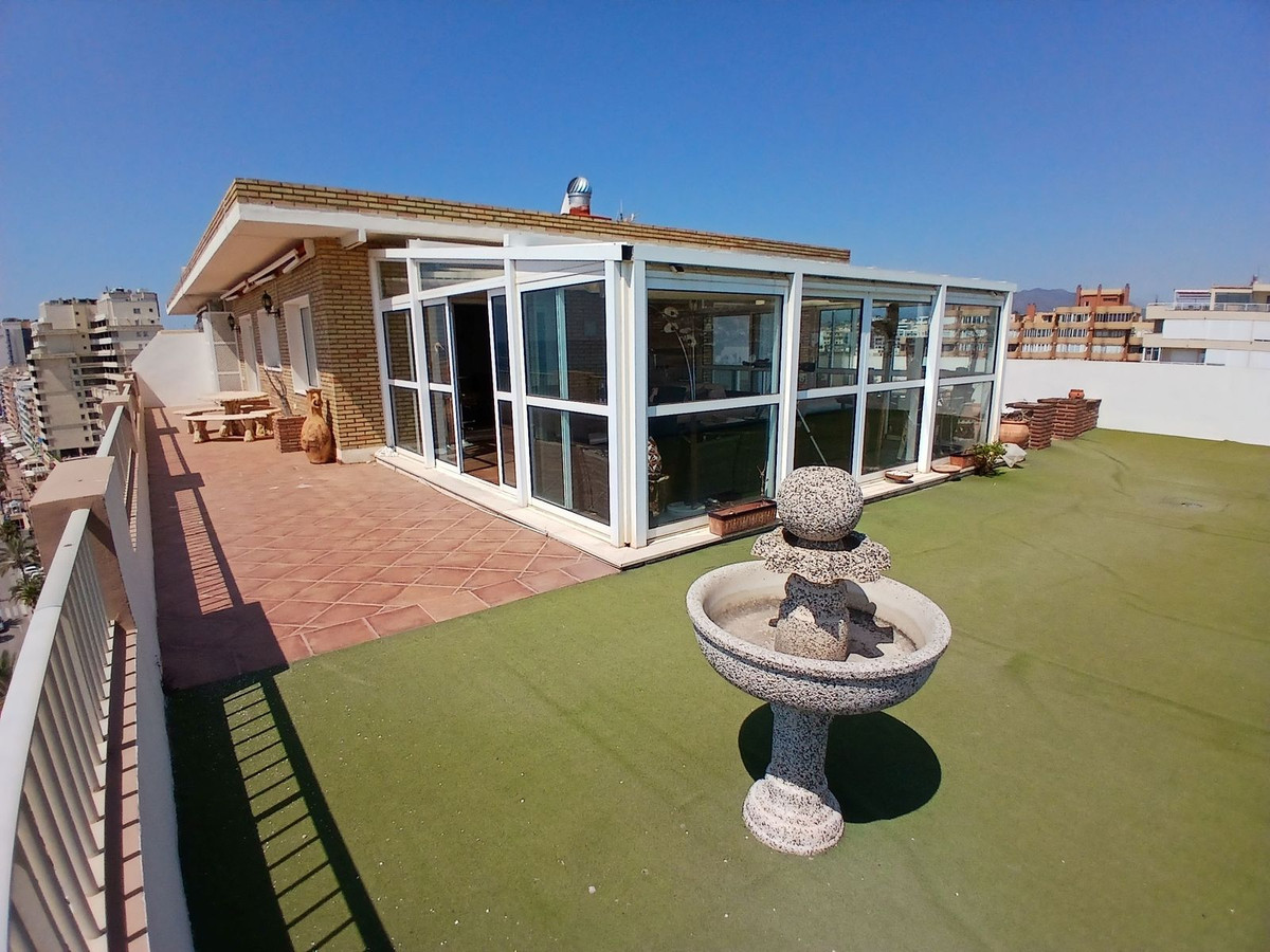 Penthouse te koop in Fuengirola | 2 slaapkamers H5103532