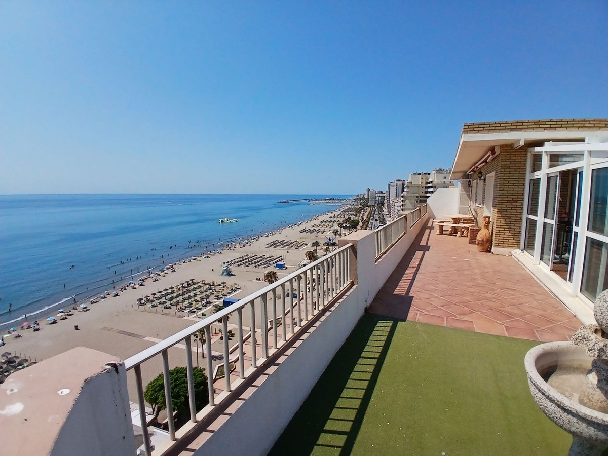 Penthouse te koop in Fuengirola | 2 slaapkamers H5103532