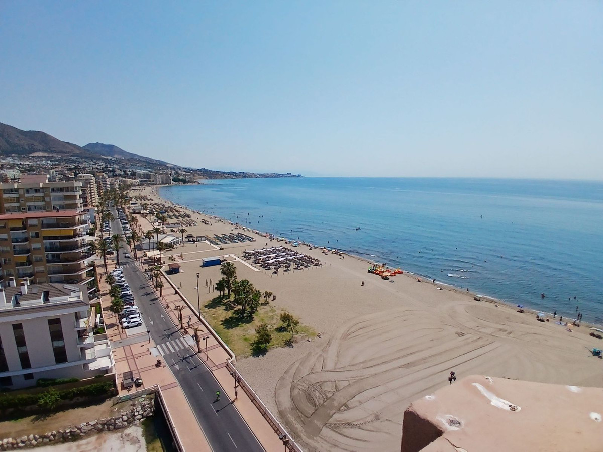 Penthouse te koop in Fuengirola | 2 slaapkamers H5103532