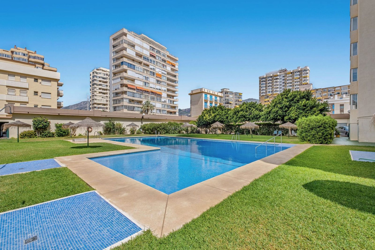 Penthouse te koop in Fuengirola | 2 slaapkamers H5103532