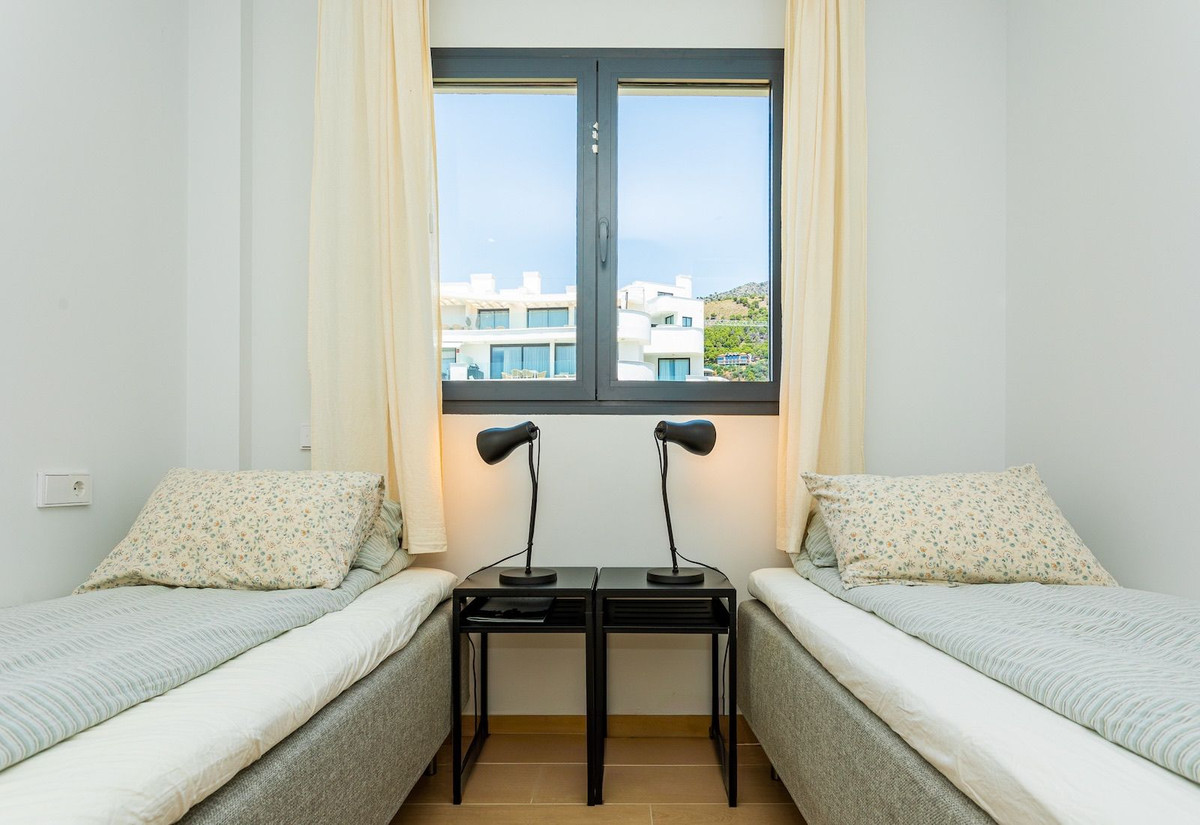 Appartement te koop in Fuengirola | 4 slaapkamers H5104042