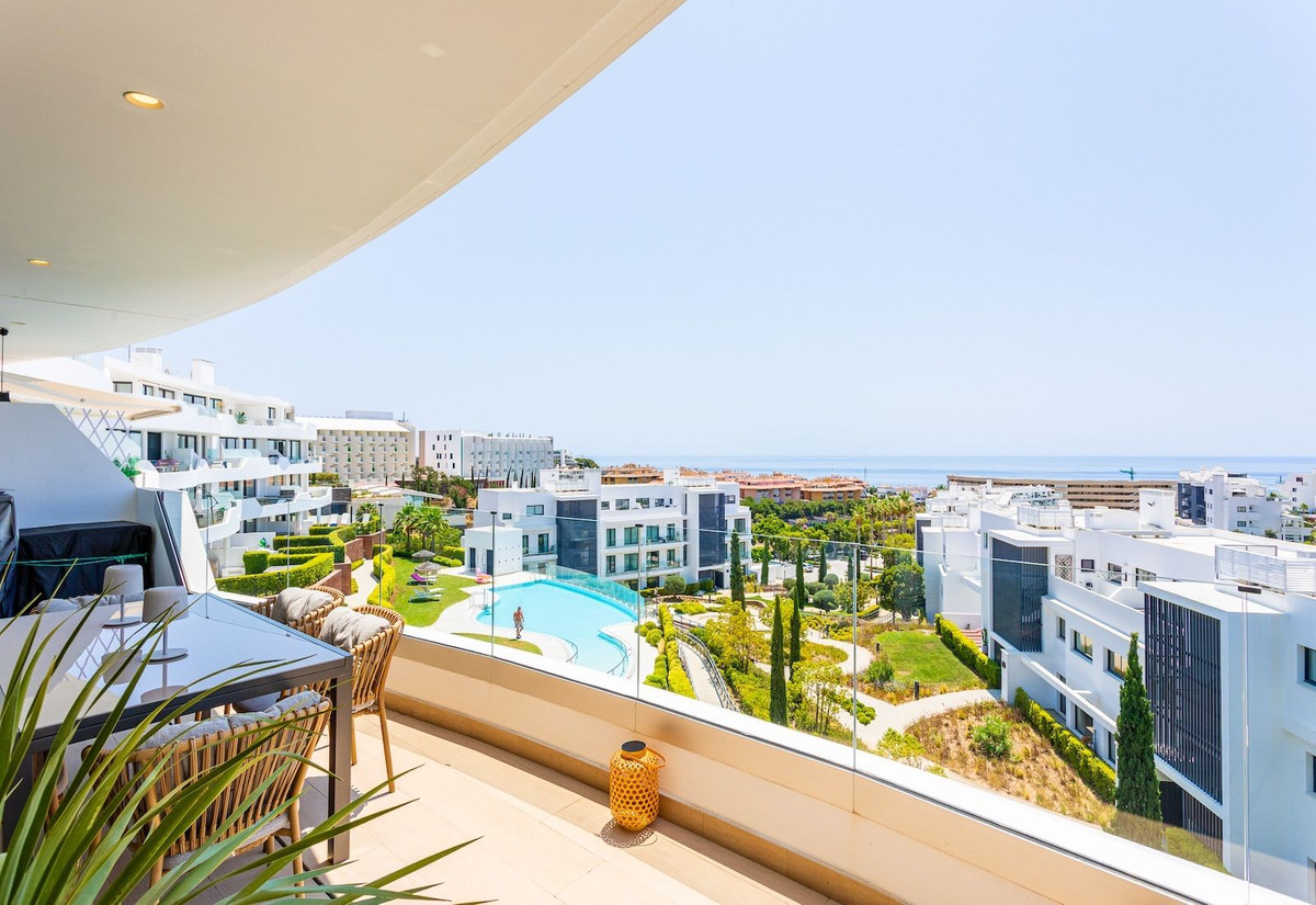 Appartement te koop in Fuengirola | 4 slaapkamers H5104042
