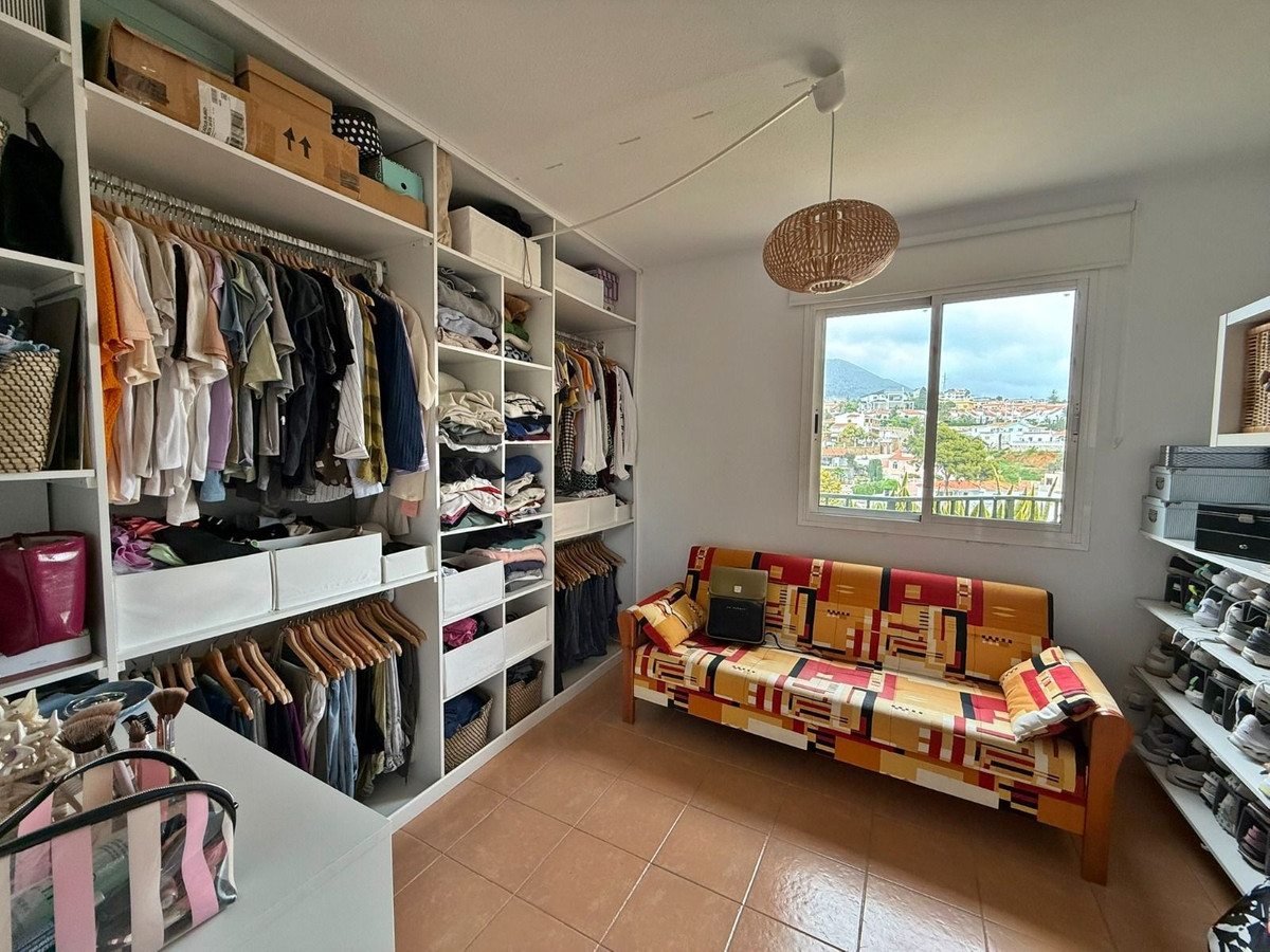Appartement te koop in Fuengirola | 2 slaapkamers H5104342