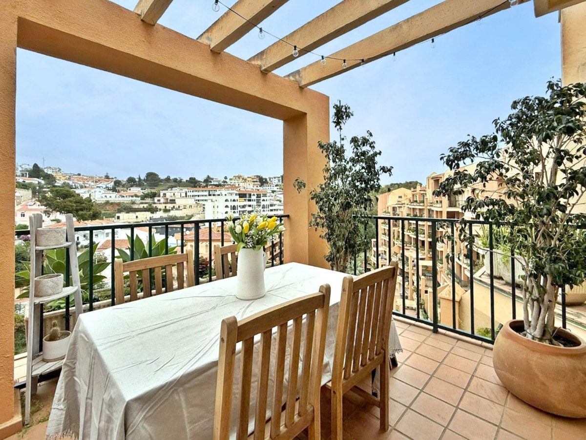 Appartement te koop in Fuengirola | 2 slaapkamers H5104342