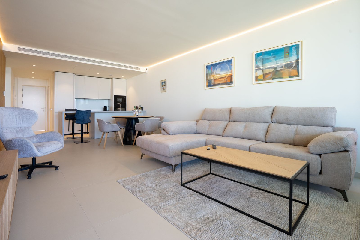 Appartement te koop in Fuengirola | 2 slaapkamers H5106403