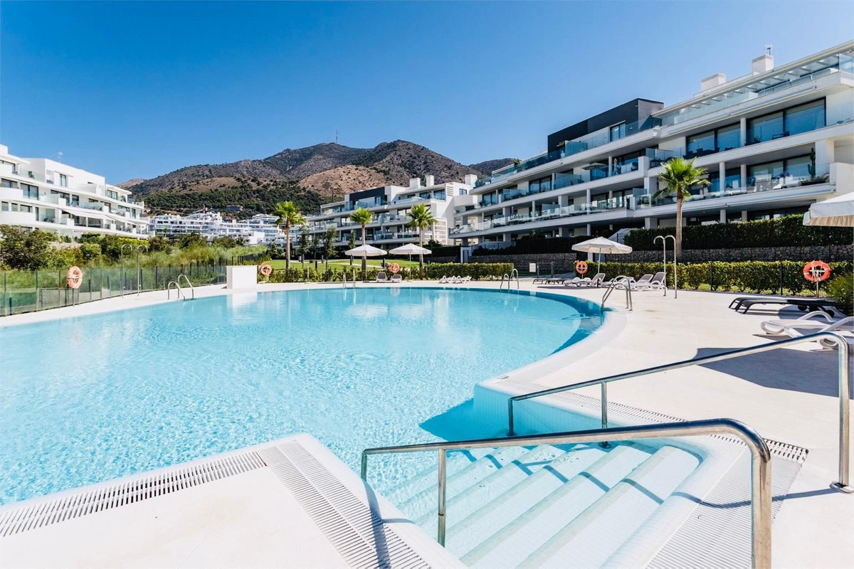 Appartement te koop in Fuengirola | 2 slaapkamers H5106736