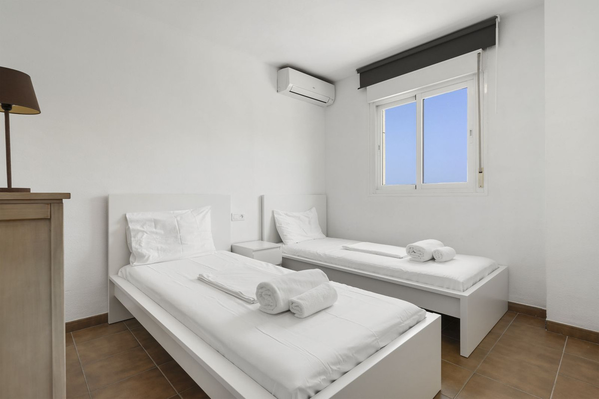 Penthouse te koop in Fuengirola | 4 slaapkamers H5109427