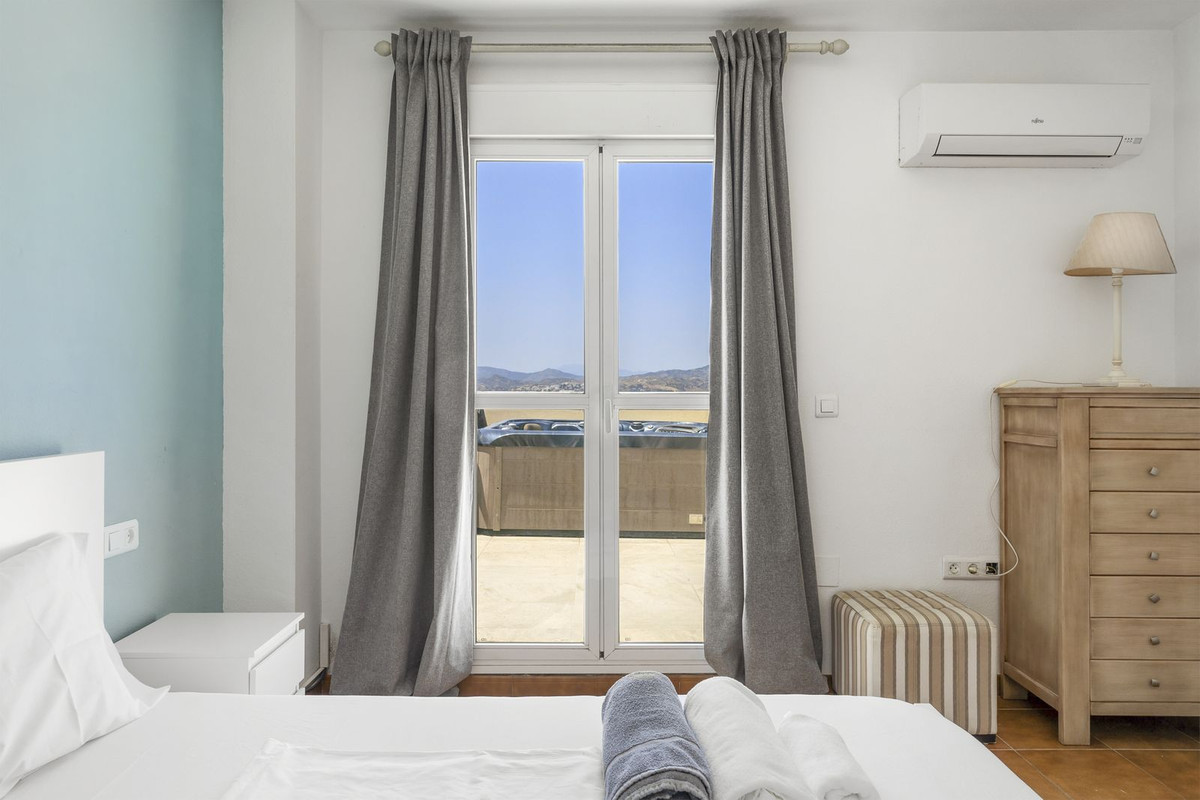 Penthouse te koop in Fuengirola | 4 slaapkamers H5109427
