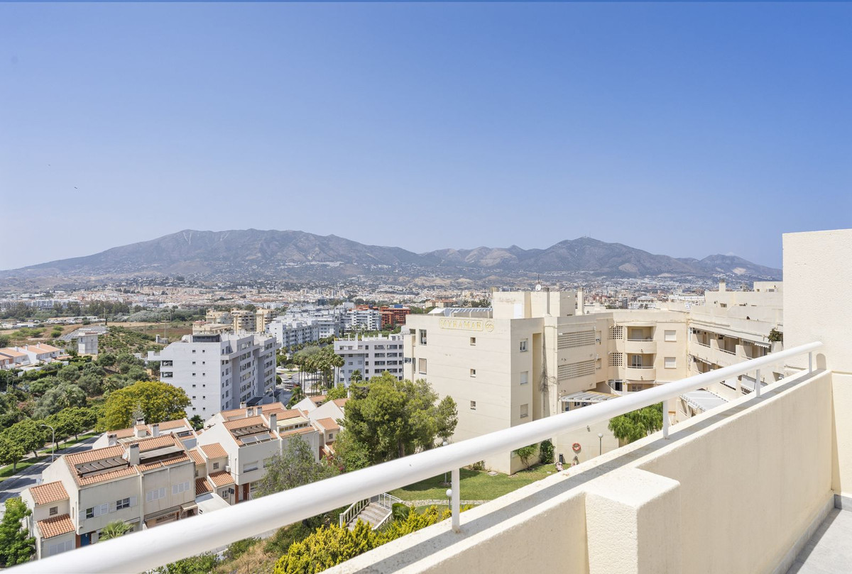 Penthouse te koop in Fuengirola | 4 slaapkamers H5109427