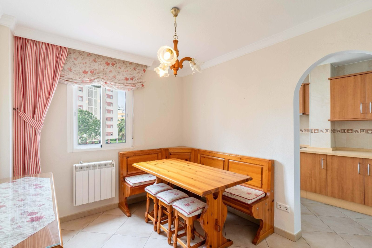 Apartment for sale in Fuengirola | 3 bedrooms H5114485