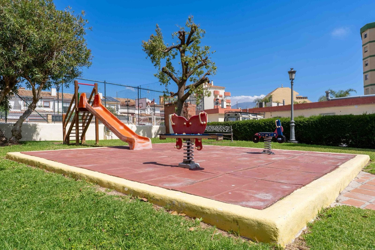 Apartment for sale in Fuengirola | 3 bedrooms H5114485