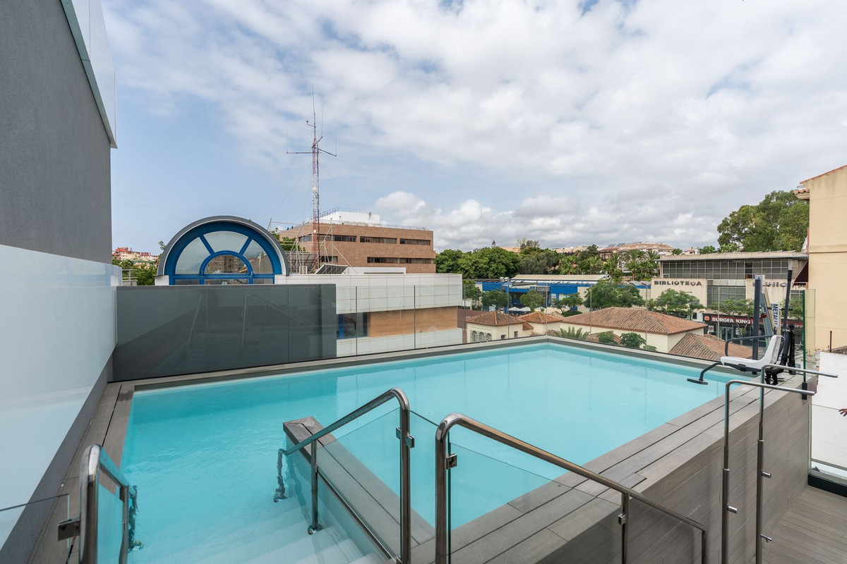 Apartment for sale in Fuengirola | 2 bedrooms H5114494