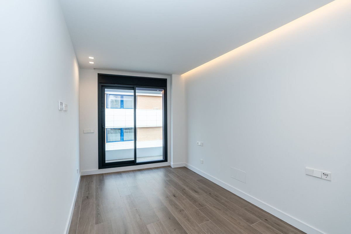 Apartment for sale in Fuengirola | 2 bedrooms H5114494