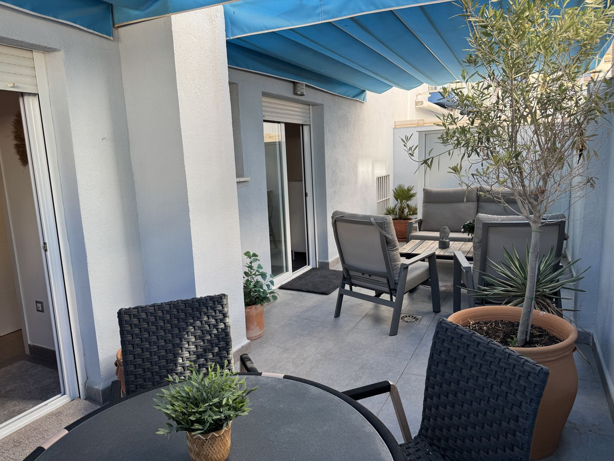 Appartement te koop in Fuengirola | 2 slaapkamers H5118136