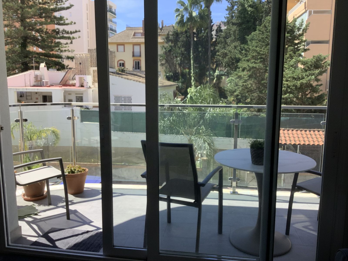 Appartement te koop in Fuengirola | 2 slaapkamers H5118136