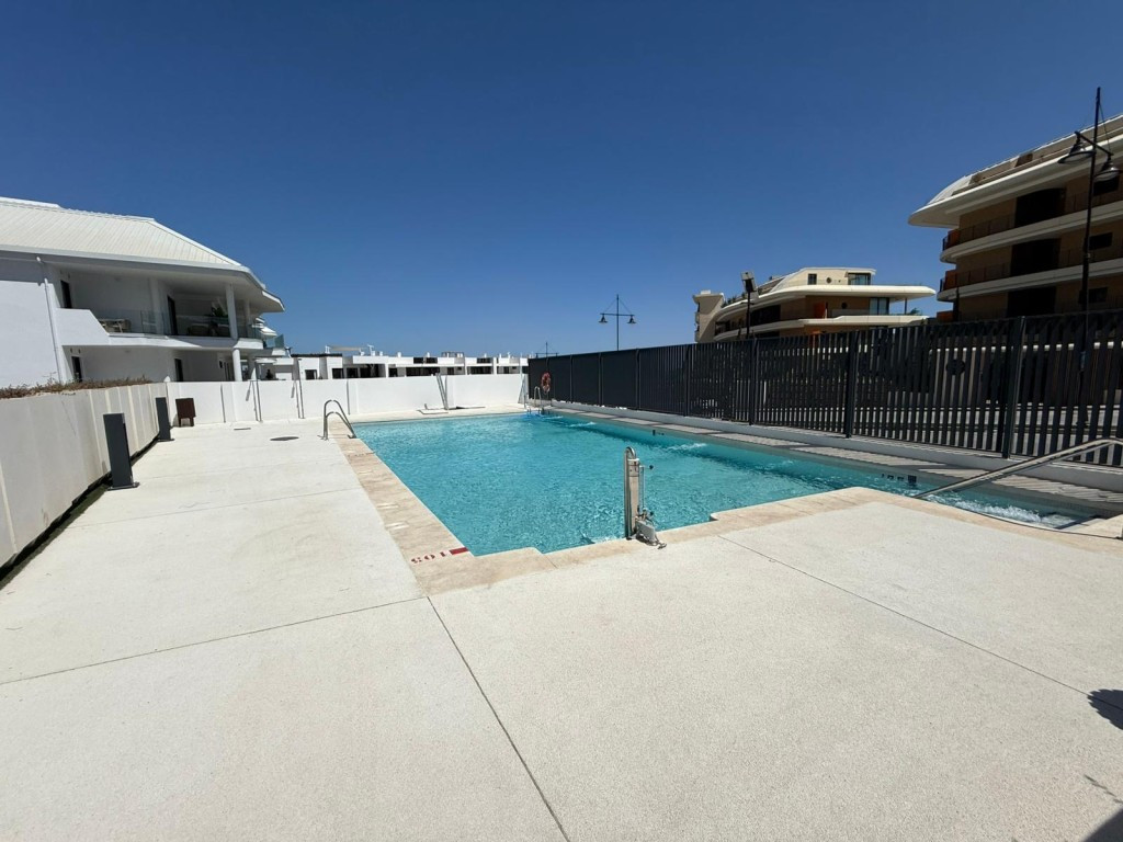 Appartement te koop in Fuengirola | 3 slaapkamers H5119258