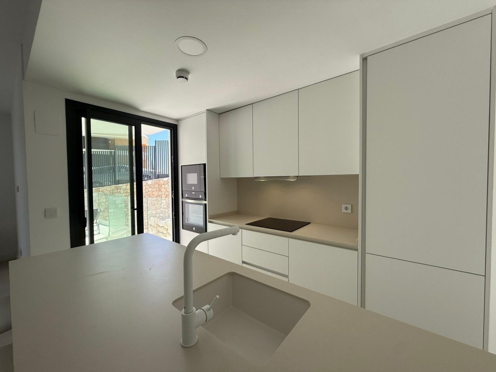 Appartement te koop in Fuengirola | 3 slaapkamers H5119258