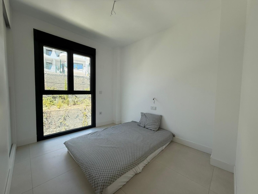 Appartement te koop in Fuengirola | 3 slaapkamers H5119258
