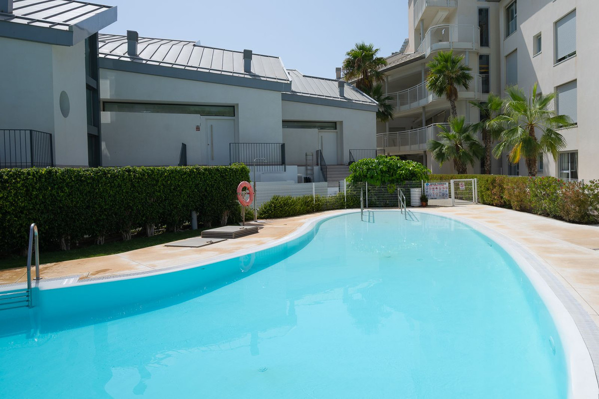 Appartement te koop in Fuengirola | 3 slaapkamers H5126197