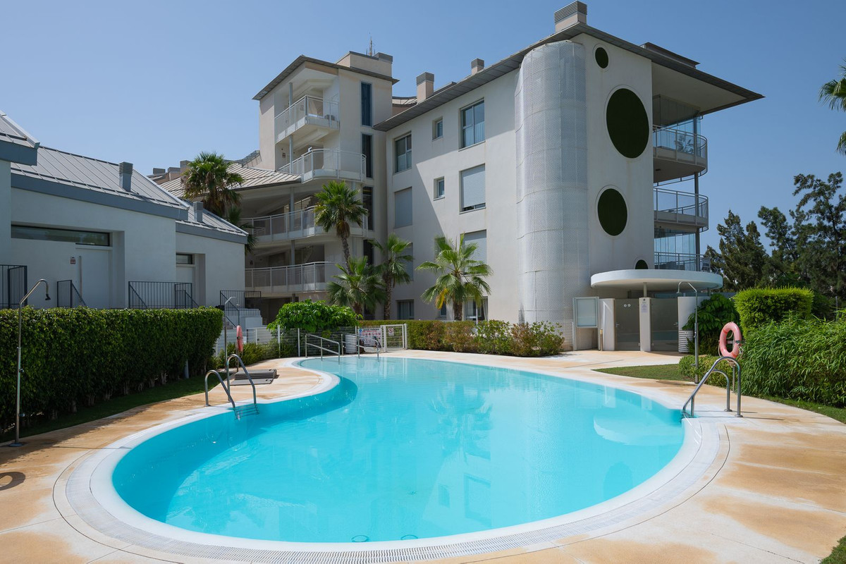 Appartement te koop in Fuengirola | 3 slaapkamers H5126197