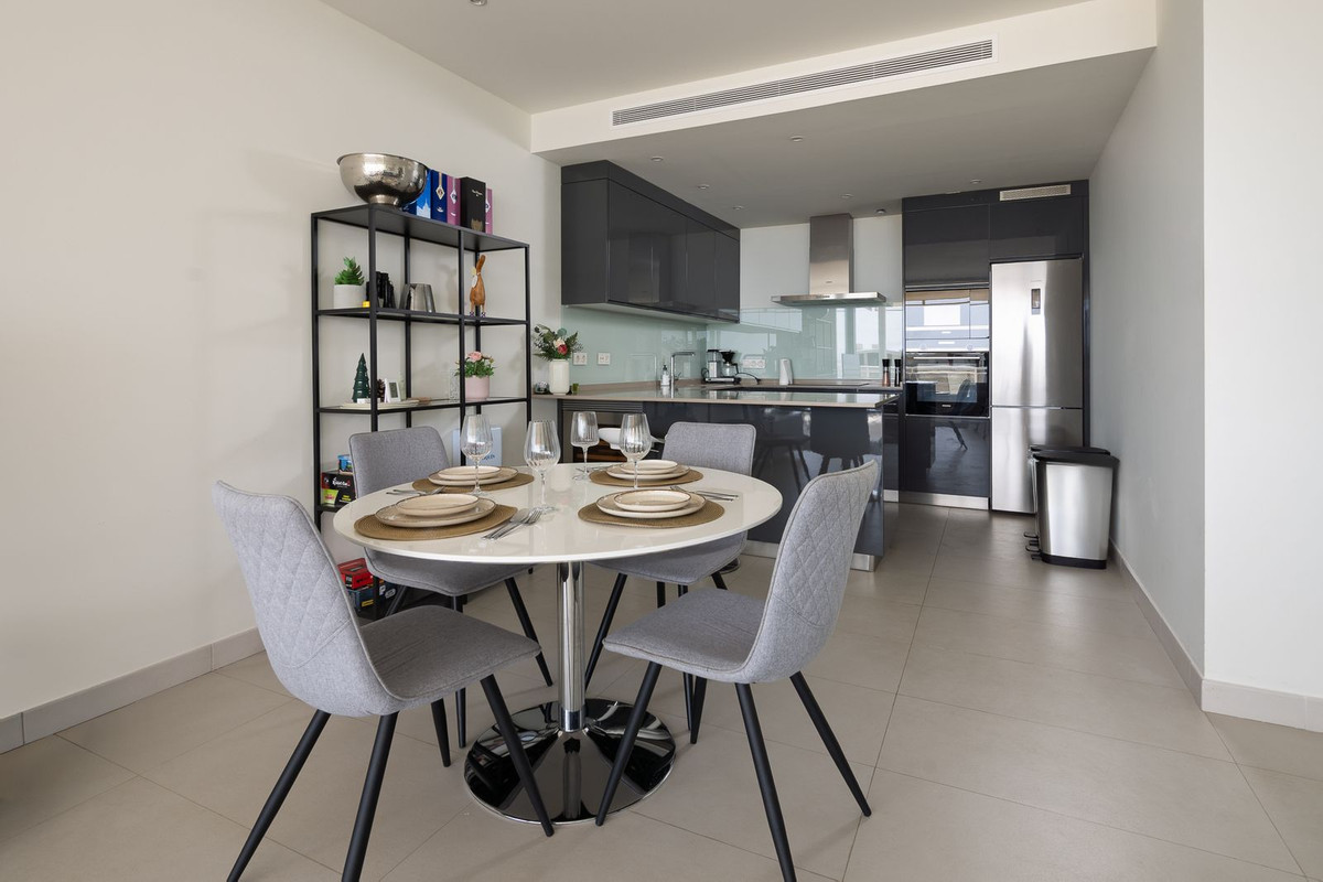 Appartement te koop in Fuengirola | 3 slaapkamers H5126197