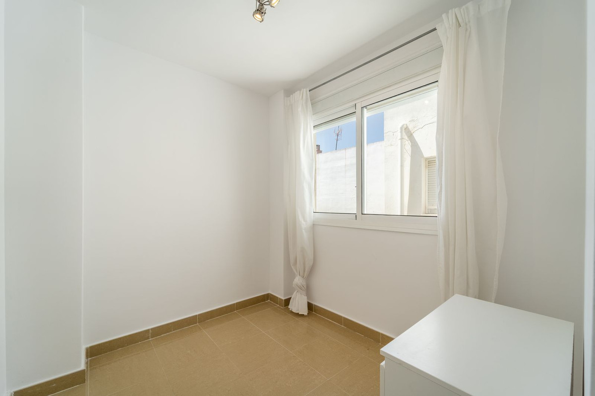Penthouse for sale in Fuengirola | 2 bedrooms H5130946