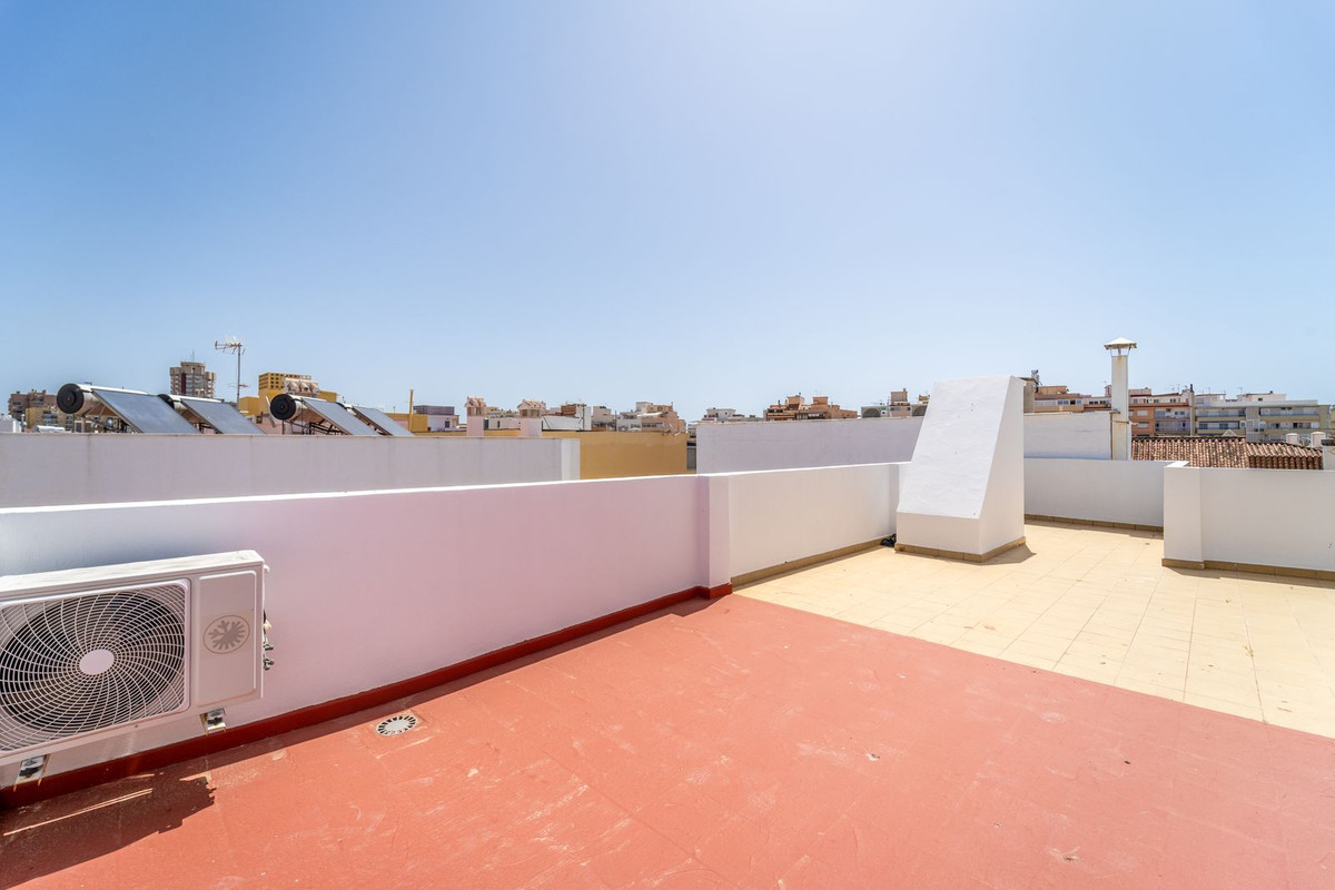 Penthouse for sale in Fuengirola | 2 bedrooms H5130946
