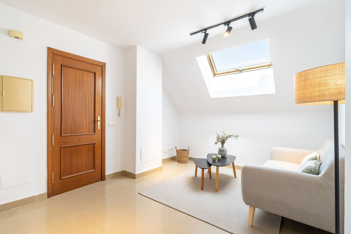 Penthouse for sale in Fuengirola | 2 bedrooms H5130946