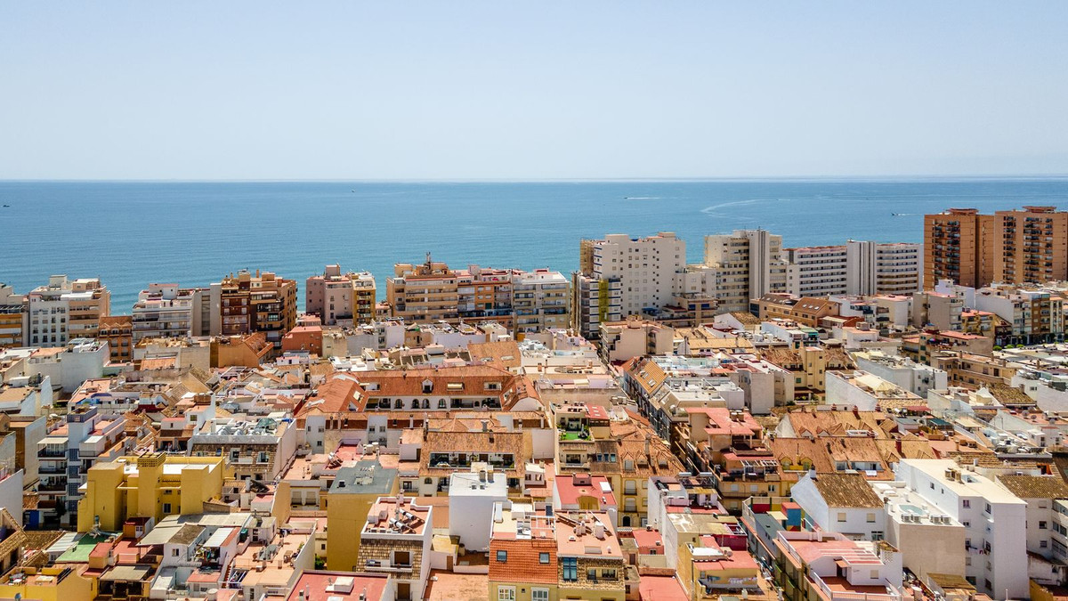 Penthouse for sale in Fuengirola | 2 bedrooms H5130946