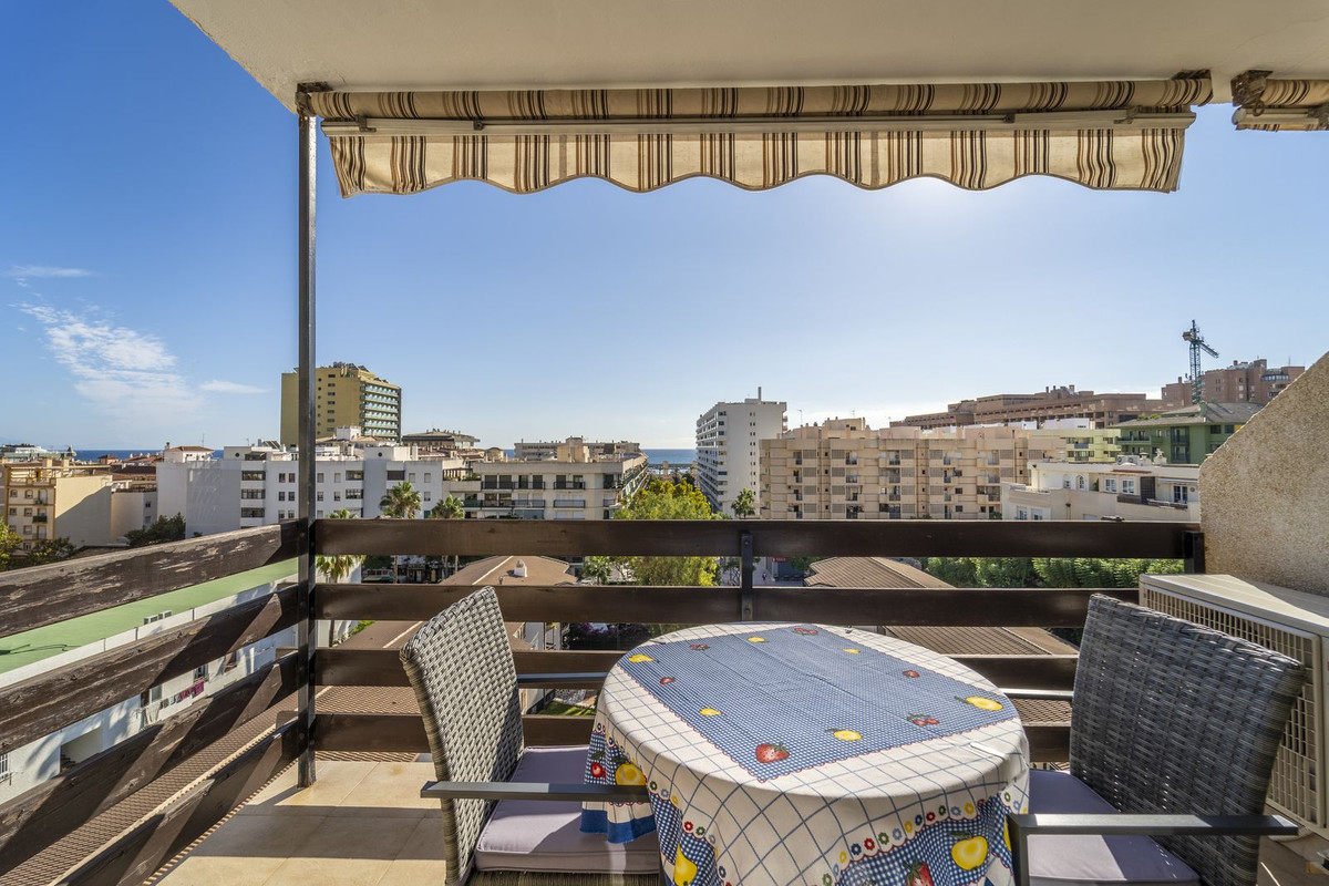 Apartment for sale in Fuengirola | 2 bedrooms H5130985