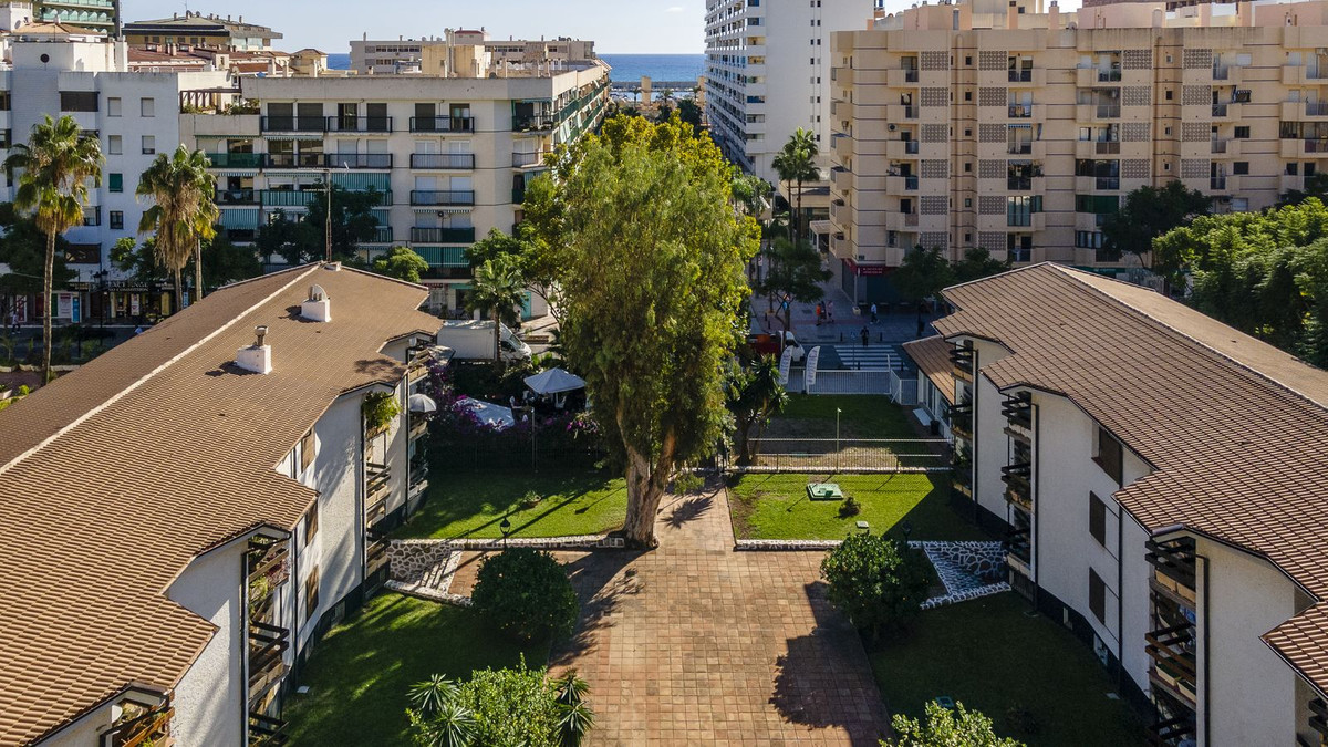 Apartment for sale in Fuengirola | 2 bedrooms H5130985