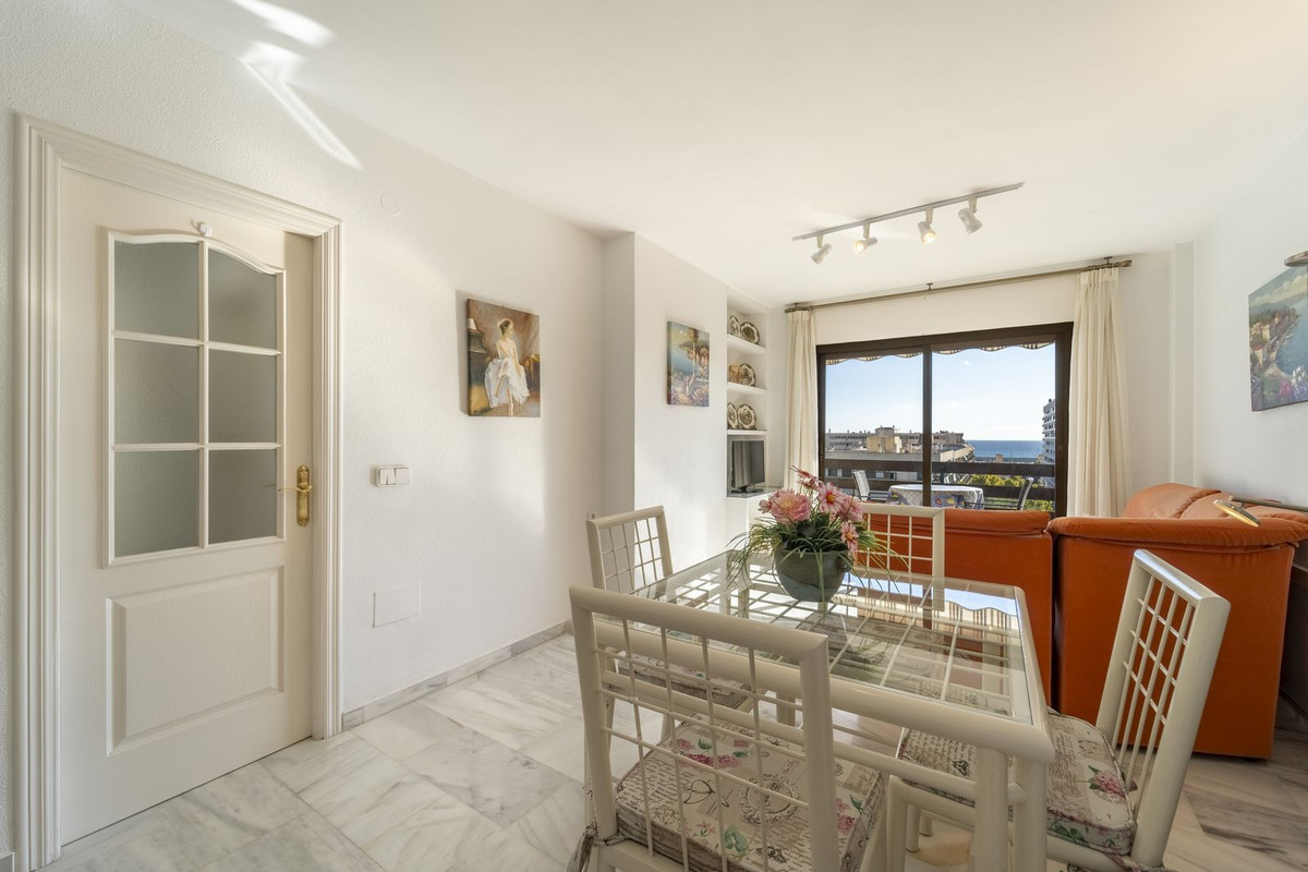 Apartment for sale in Fuengirola | 2 bedrooms H5130985