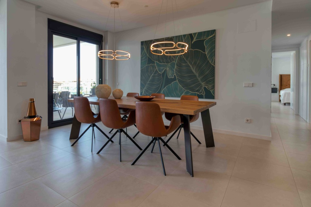 Apartment for sale in Fuengirola | 4 bedrooms H5131078