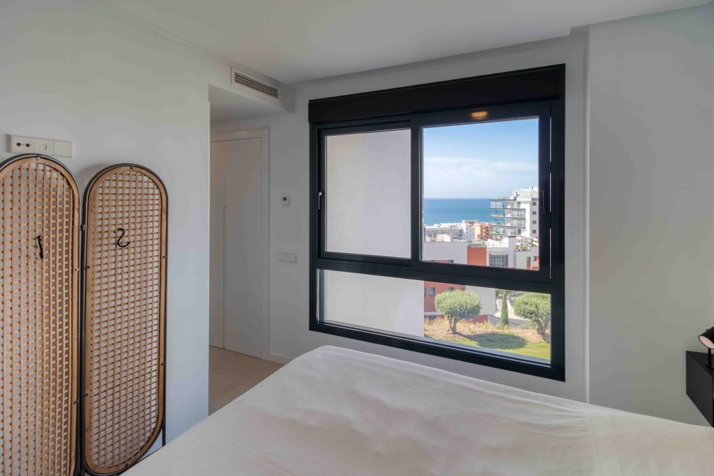 Apartment for sale in Fuengirola | 4 bedrooms H5131078