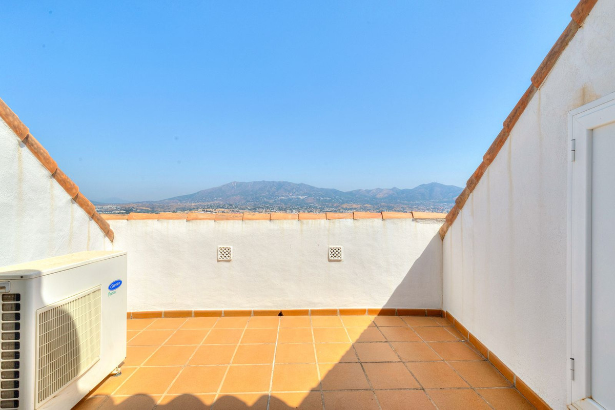 Penthouse te koop in Fuengirola | 2 slaapkamers H5133307
