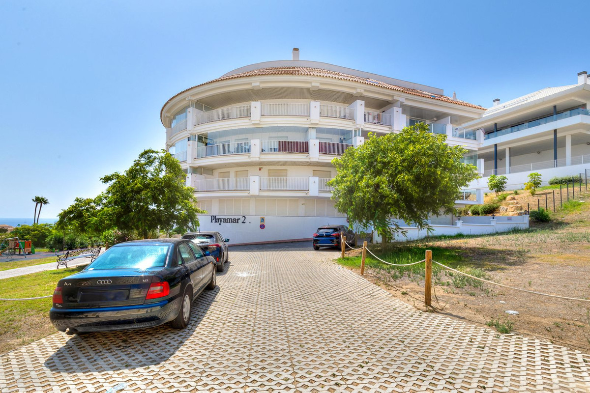 Penthouse te koop in Fuengirola | 2 slaapkamers H5133307