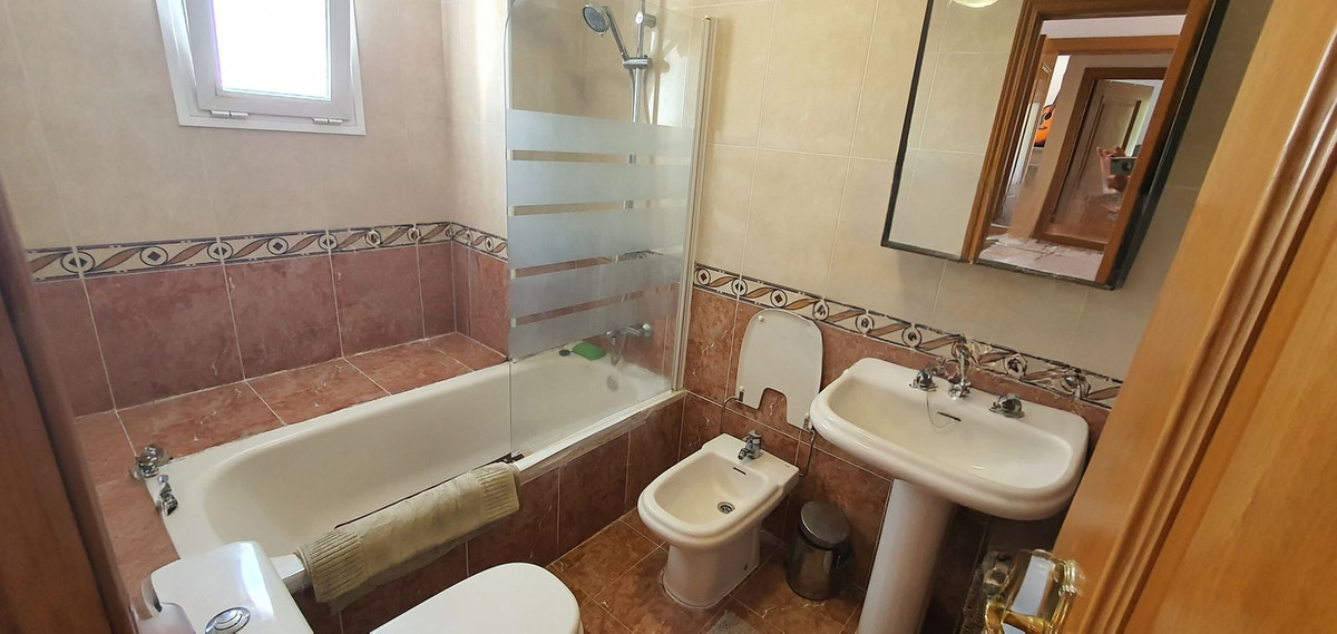 Huis te koop in Fuengirola | 4 slaapkamers H5134789