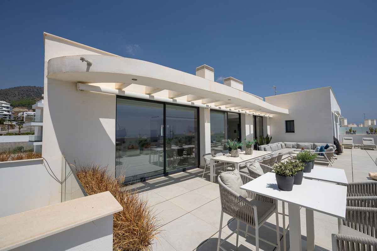 Penthouse te koop in Fuengirola | 3 slaapkamers H5135473