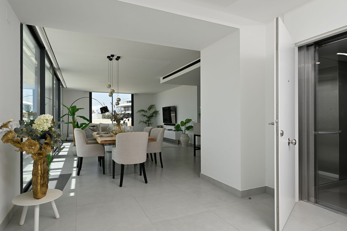 Penthouse te koop in Fuengirola | 3 slaapkamers H5135473