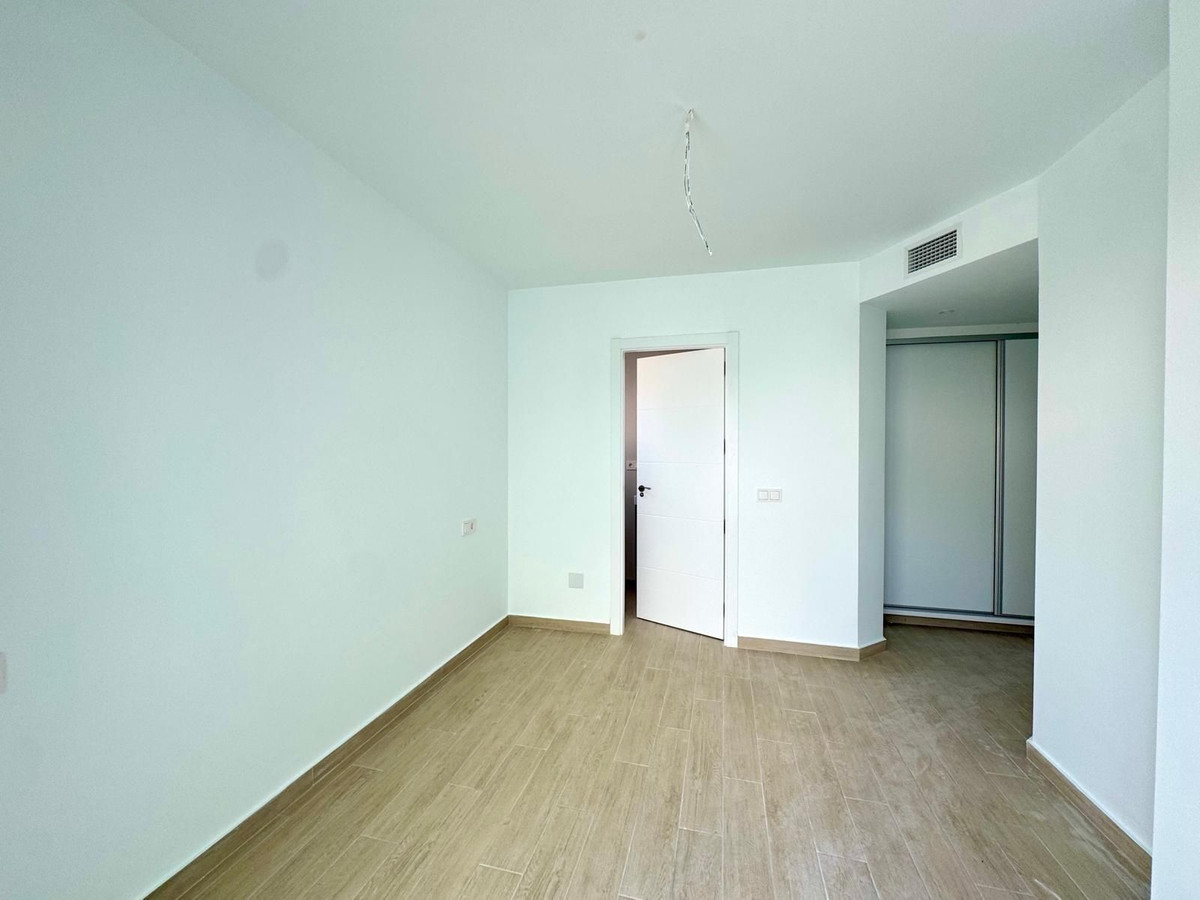 Appartement te koop in Fuengirola | 2 slaapkamers H5138815