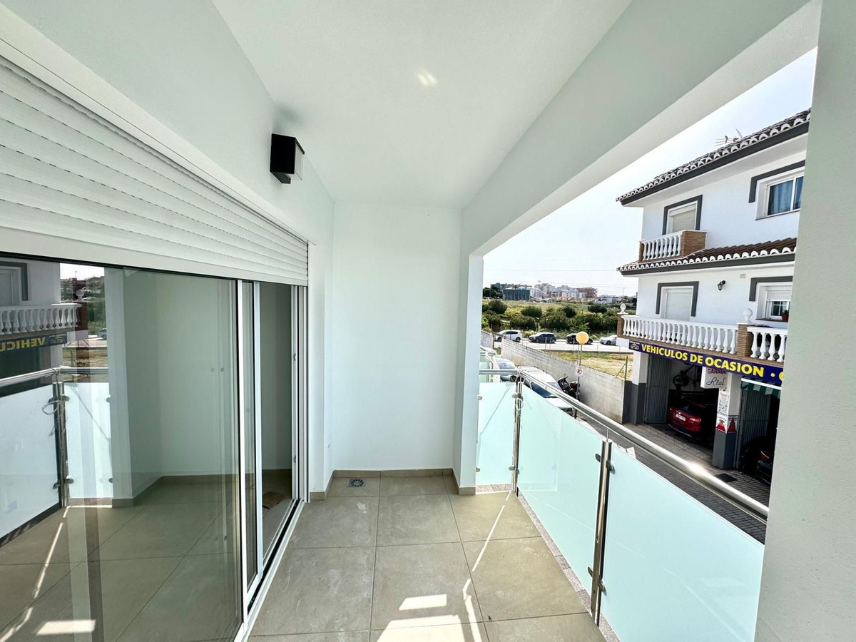 Appartement te koop in Fuengirola | 2 slaapkamers H5138815