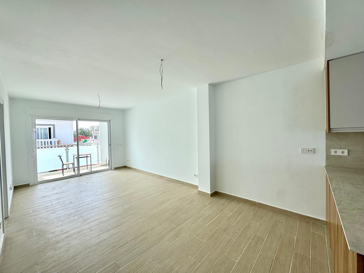 Appartement te koop in Fuengirola | 2 slaapkamers H5138815