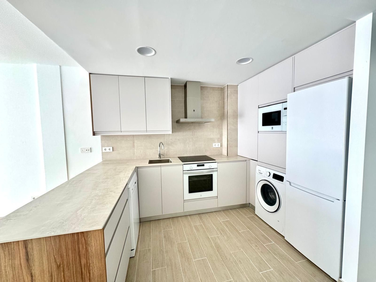 Appartement te koop in Fuengirola | 2 slaapkamers H5138815