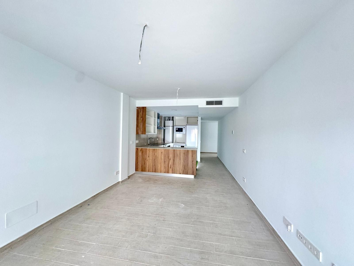 Appartement te koop in Fuengirola | 2 slaapkamers H5138815