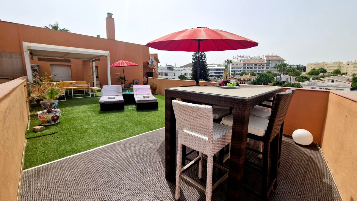 Penthouse te koop in Fuengirola | 2 slaapkamers H5141803