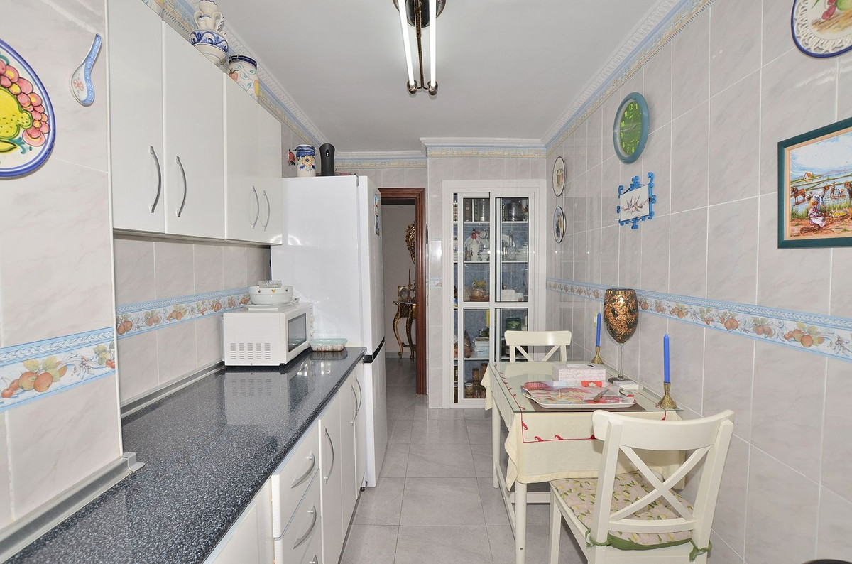 Appartement te koop in Fuengirola | 3 slaapkamers H5146834