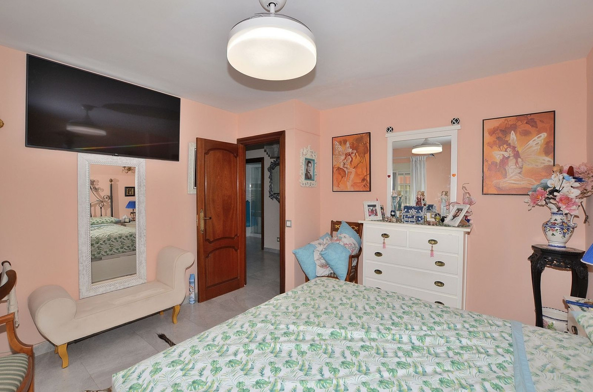 Appartement te koop in Fuengirola | 3 slaapkamers H5146834