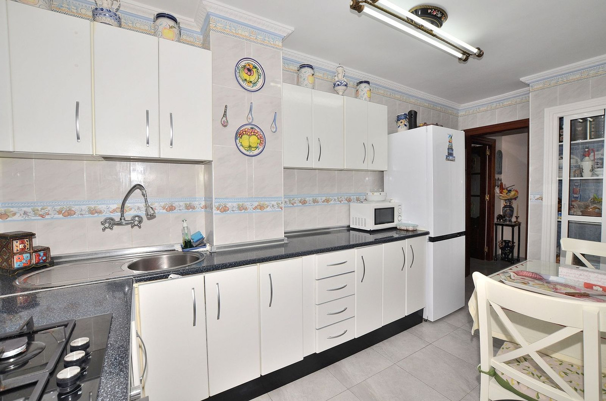 Appartement te koop in Fuengirola | 3 slaapkamers H5146834