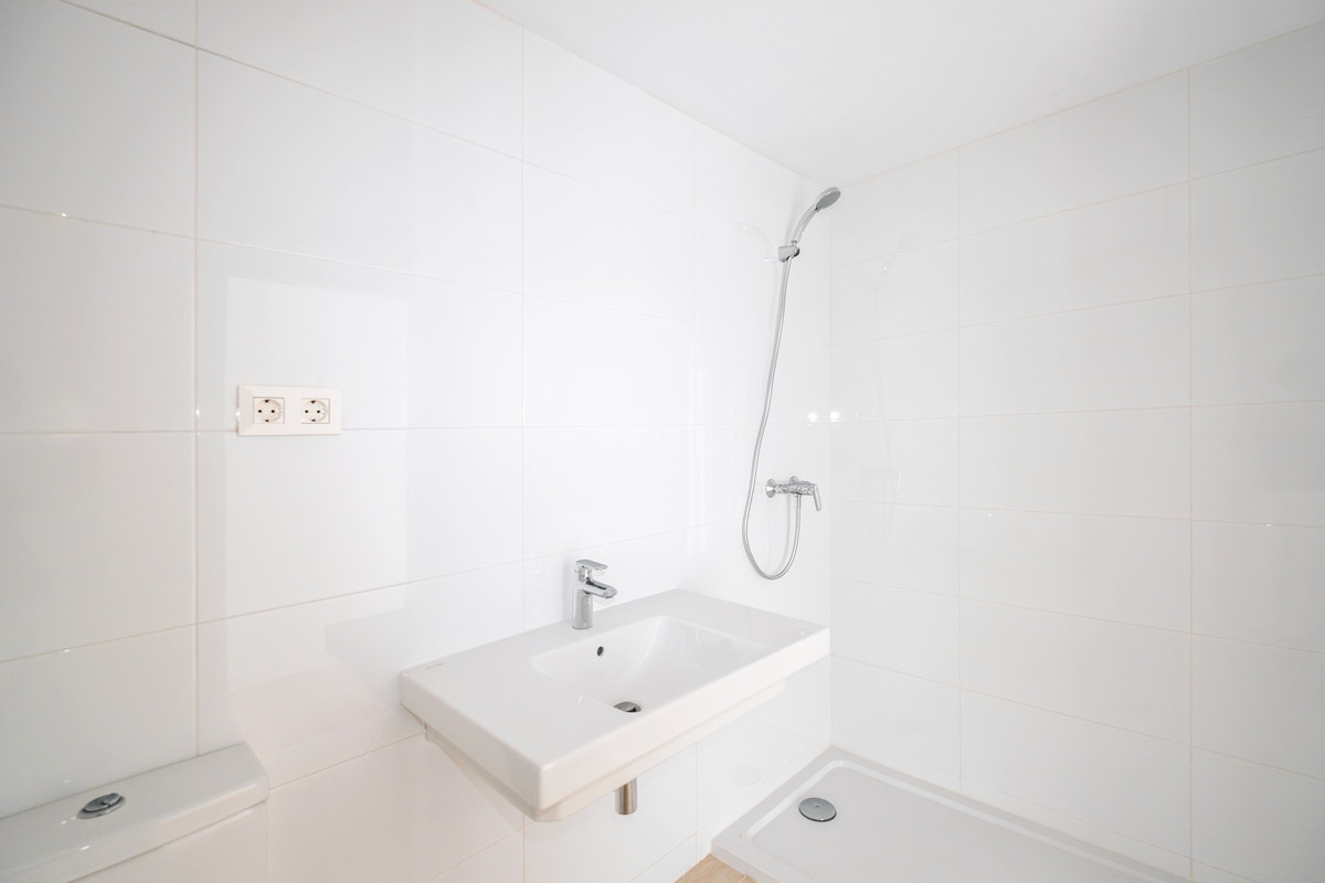 Appartement te koop in Fuengirola | 4 slaapkamers H5146972